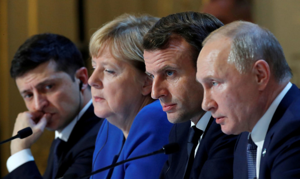 V.Zelenskis, A.Merkel, E.Macronas ir V.Putinas Paryžiuje