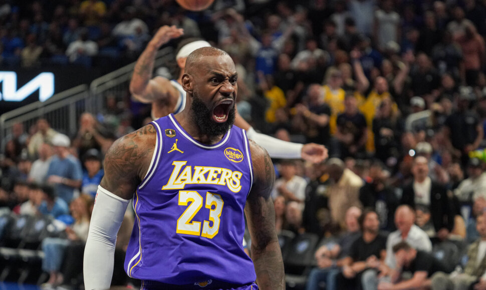 LeBronas Jamesas