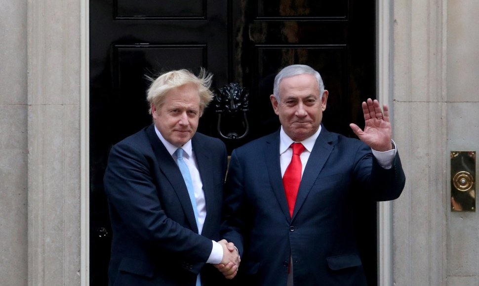 Borisas Johnsonas ir Benjaminas Netanyahu