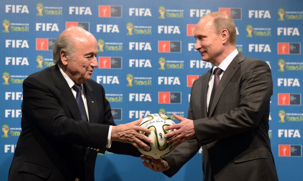 FIFA prezidentas Josephas Blatteras ir Rusijos prezidentas Vladimiras Putinas 