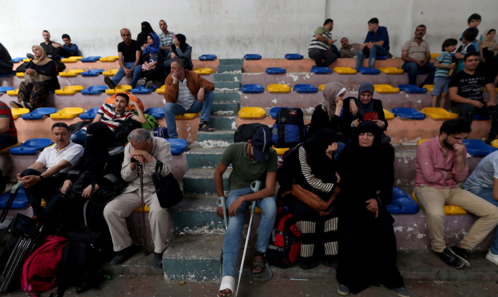 Palestiniečiai prie Egipto sienos