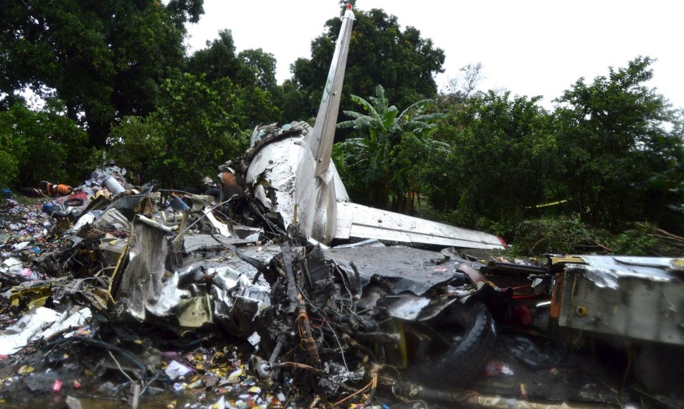 Pietų Sudane sudužo krovininis lėktuvas
