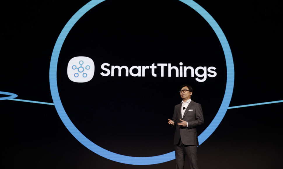 „Samsung Electronics“ vadovas HS Kimas pasakoja, kaip jo įmonė sujungs viską