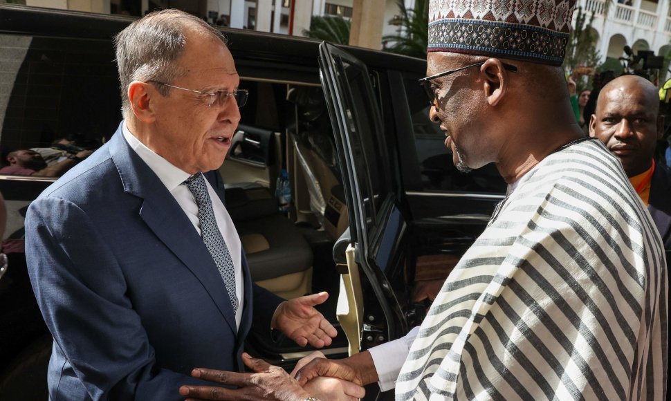 S.Lavrovas susitiko su Malio užsienio reikalų ministru Abdoulaye Diopu