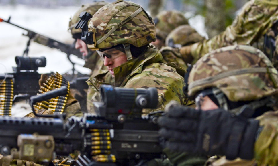 JAV kariai Estijoje.