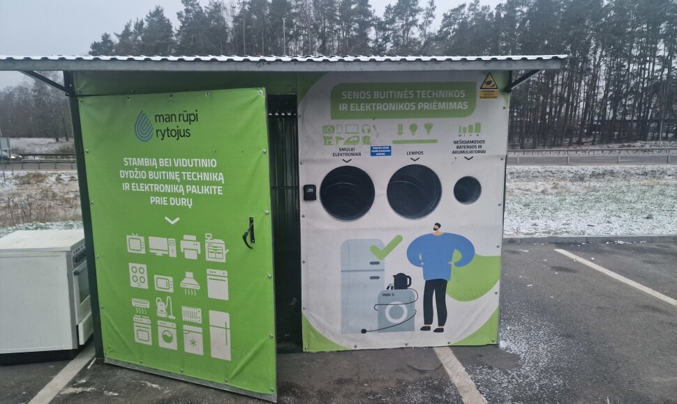 Vagystės i&scaron; atliekų surinkimo vietų
