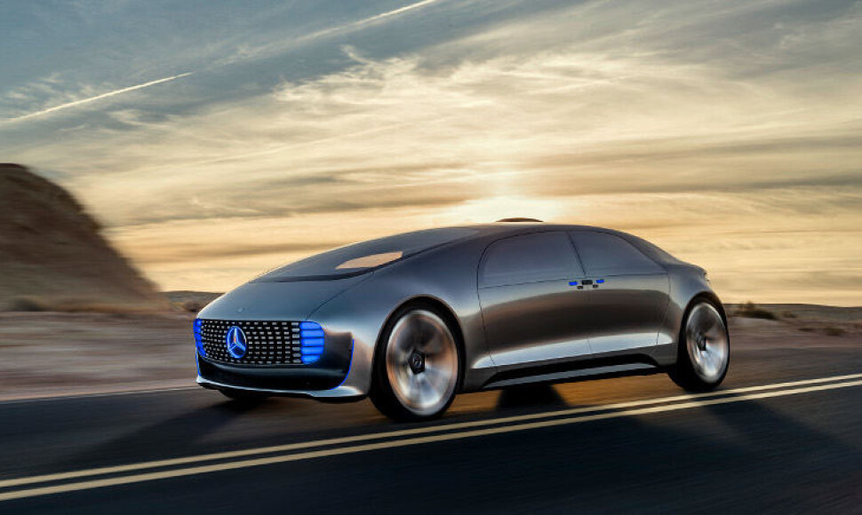 „Mercedes-Benz F 015“ koncepcija