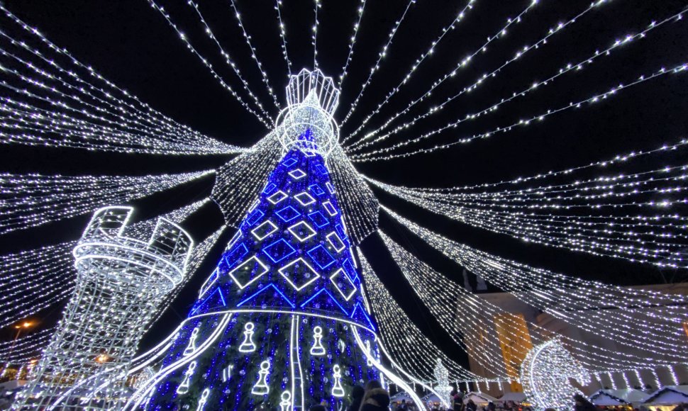 Vilniaus Kalėdų eglės įžiebimas Katedros aikštėje 