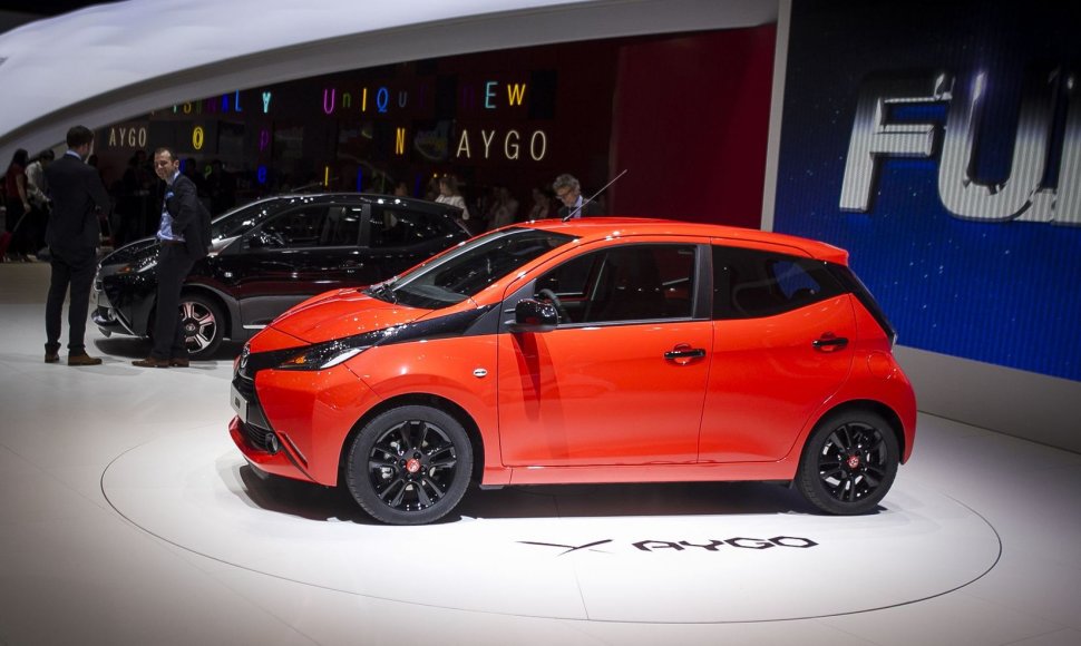 Ženevoje pristatytas naujasis „Toyota Aygo“