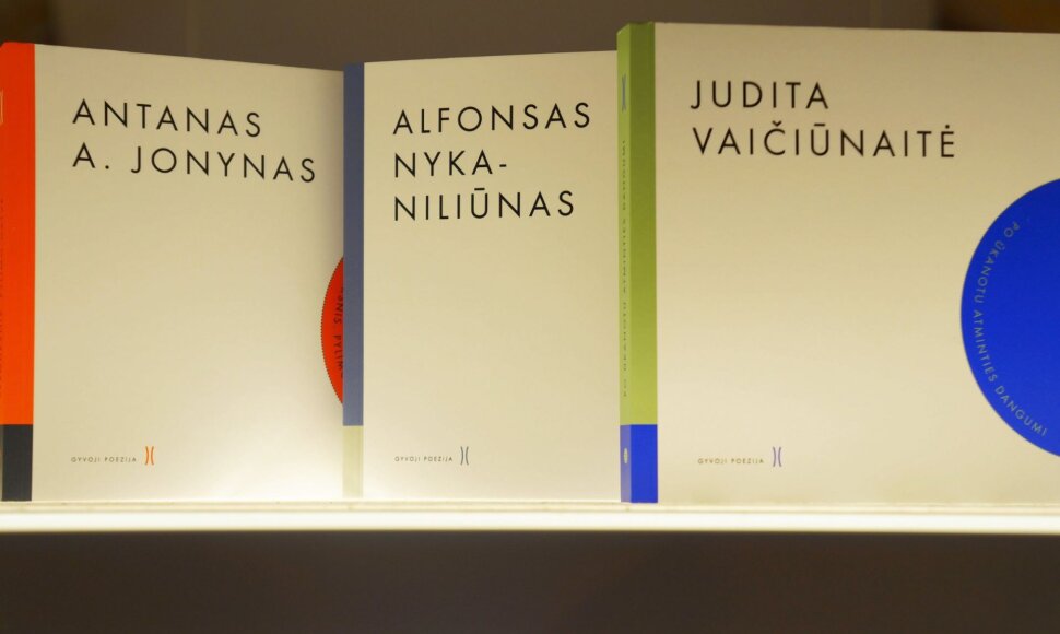 Programos „Gyvoji poezija“ knygos