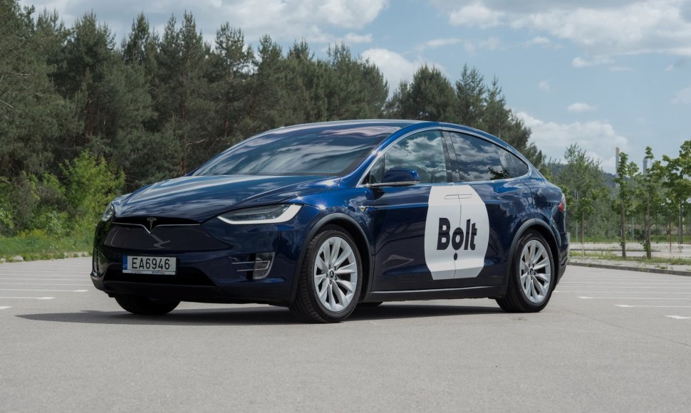 „Bolt“ „Tesla“ kategorijos elektromobilis