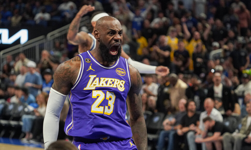 LeBronas Jamesas