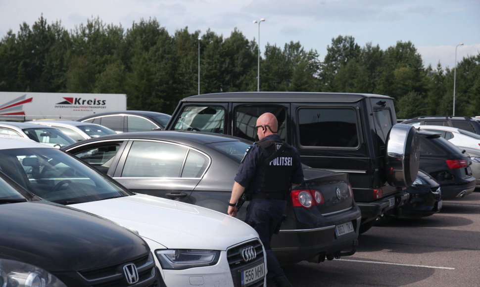 Policija tiria grasinimą susprogdinti iš Talino į Vokietiją skrisiantį lėktuvą