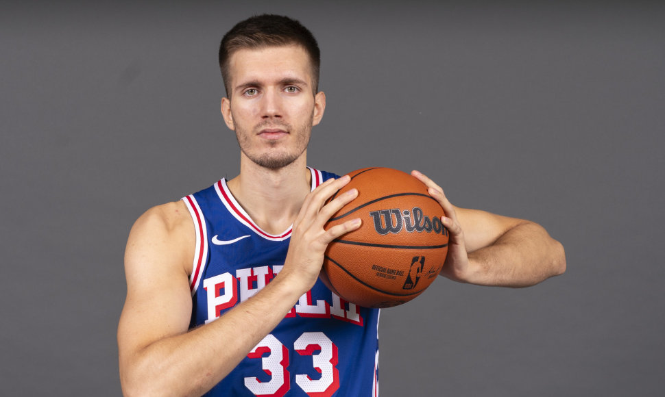 Filipas Petruševas neilgai vilkėjo „Philadelphia 76ers“ aprangą,