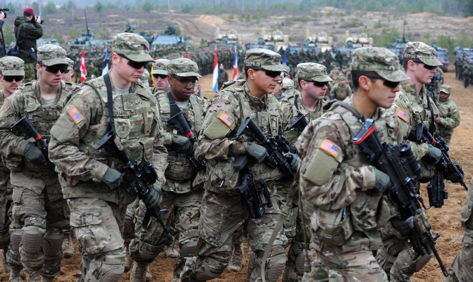 JAV kariai Pabradėje (2014 m. lapkričio 13 d.)
