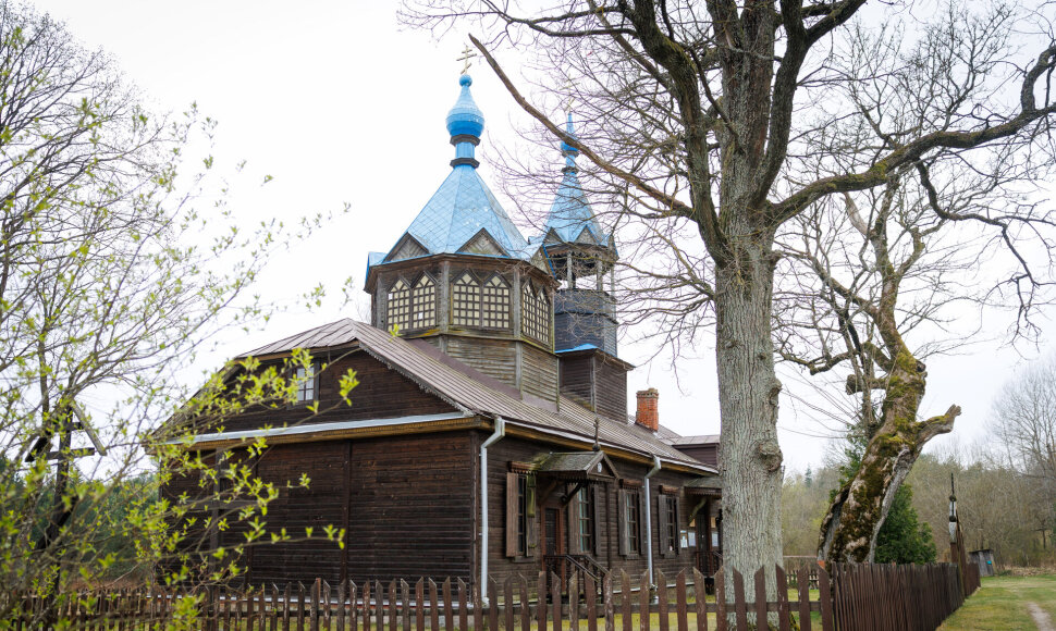 Perelazų Vie&scaron;paties Kryžiaus Sentikių Cerkvė