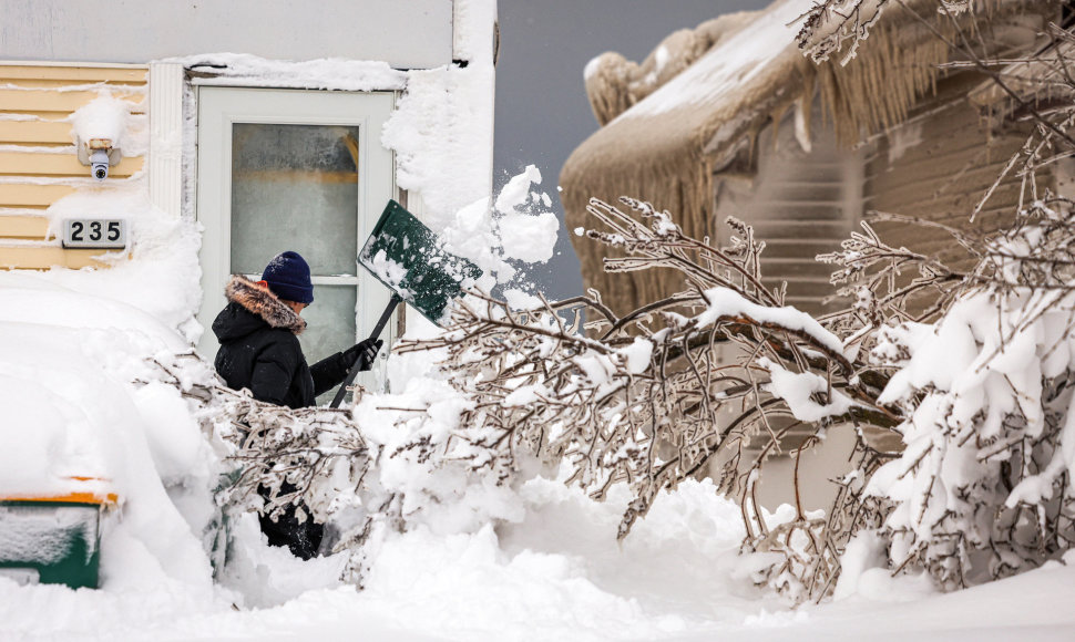 Šventiniu laikotarpiu dėl žiemos audros JAV žuvo beveik 50 žmonių