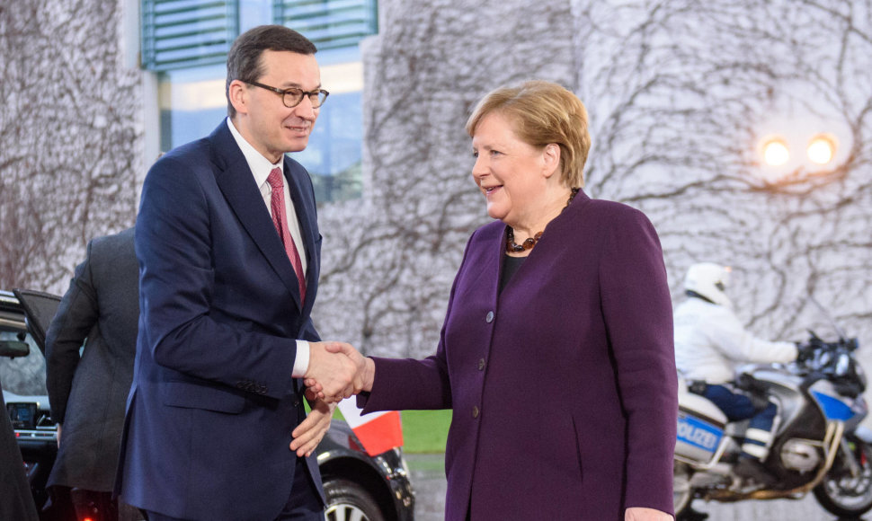 Mateuszas Morawieckis ir Angela Merkel
