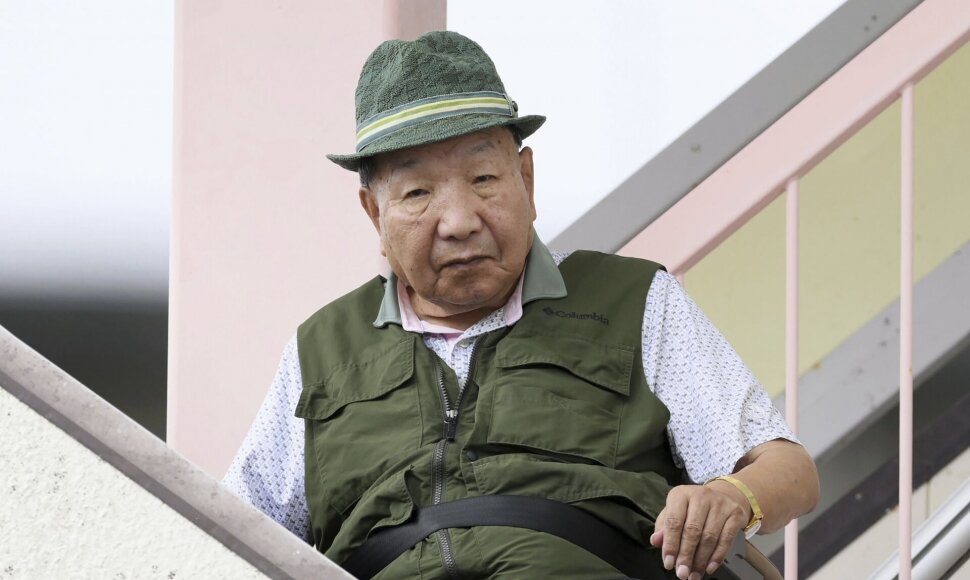 I. Hakamada /  / AP