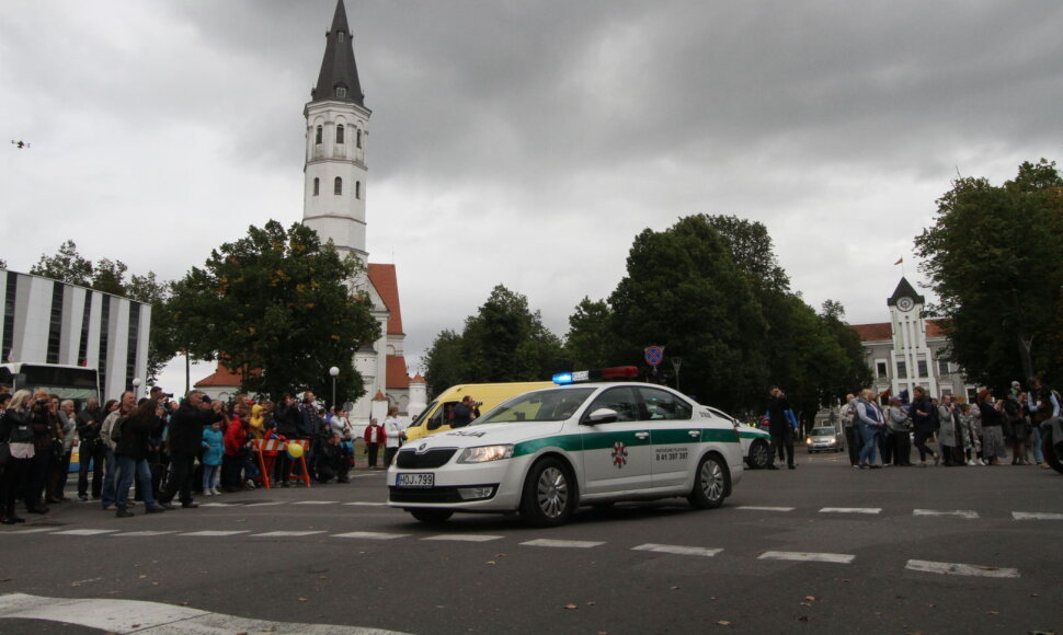 Policija