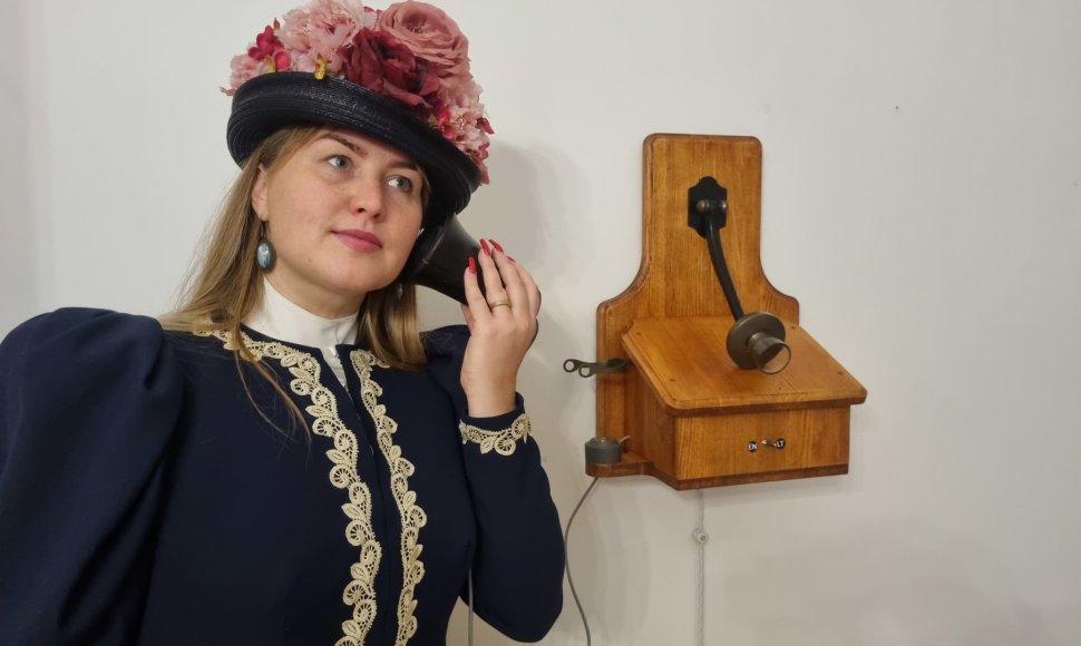 Kretingos muziejuje šią savaitę bus pristatytas unikalus eksponatas – atkurtas grafų Tiškevičių laikus menantis telefonas.