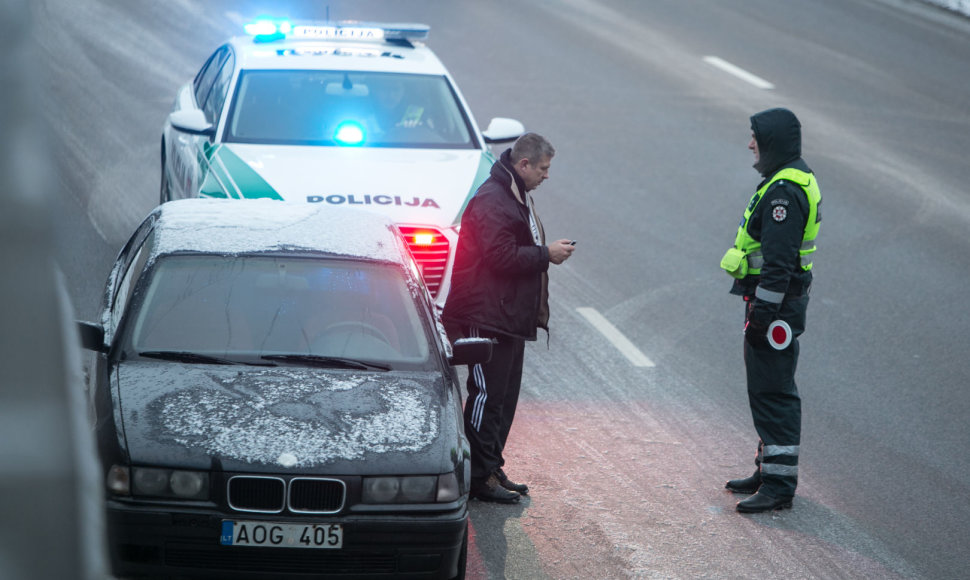 Rytinis kelių policijos reidas Vilniuje