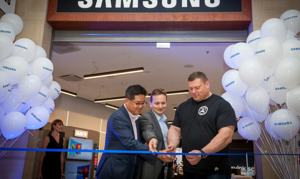 „Samsung“ parduotuvės atidarymas