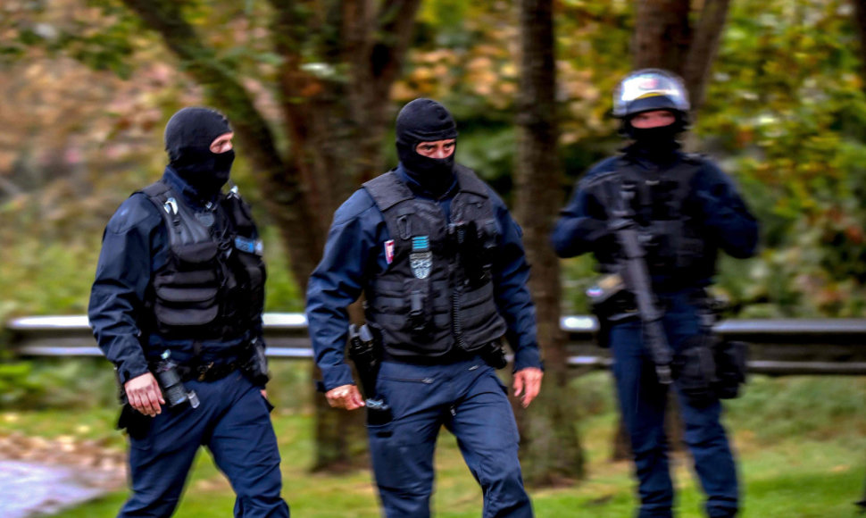 Prancūzijos policija surengė reidą šiizmo centre