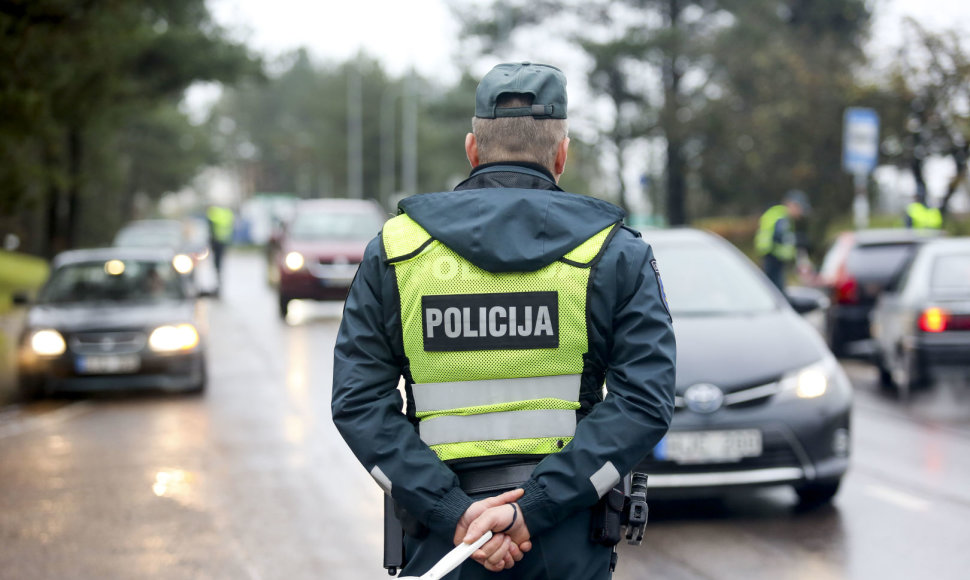 Paskutinį spalio sekmadienį policija Vilniuje surengė reidą