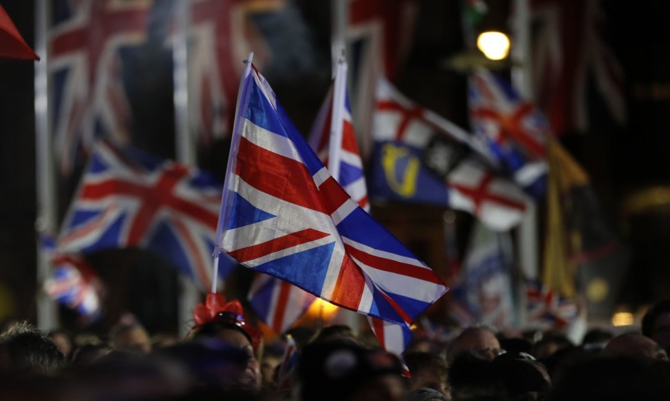Britai švenčia išstojimą iš Europos Sąjungos
