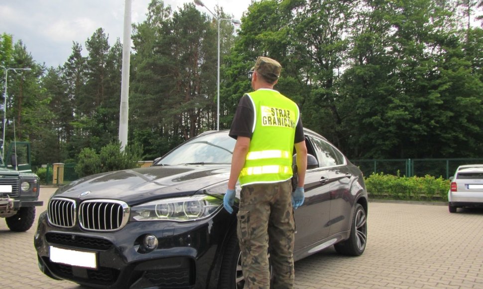 Lenkijoje sulaikytas lietuvis su vogtu BMW