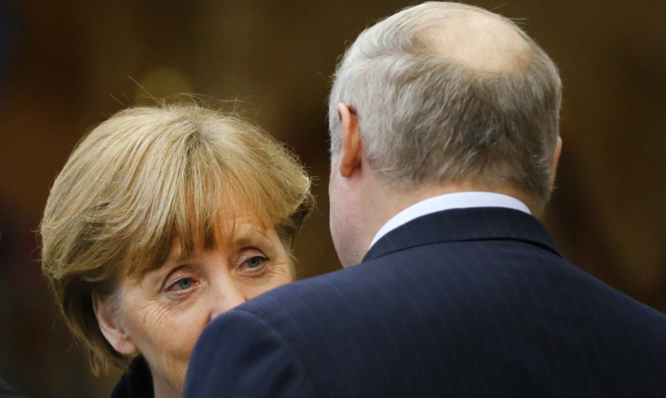 Angela Merkel ir Aliaksandras Lukašenka 2015 metais