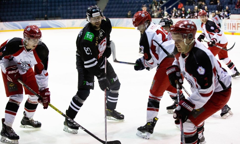 Vilniaus „7bet-Hockey Punks“ ledo ritulininai.