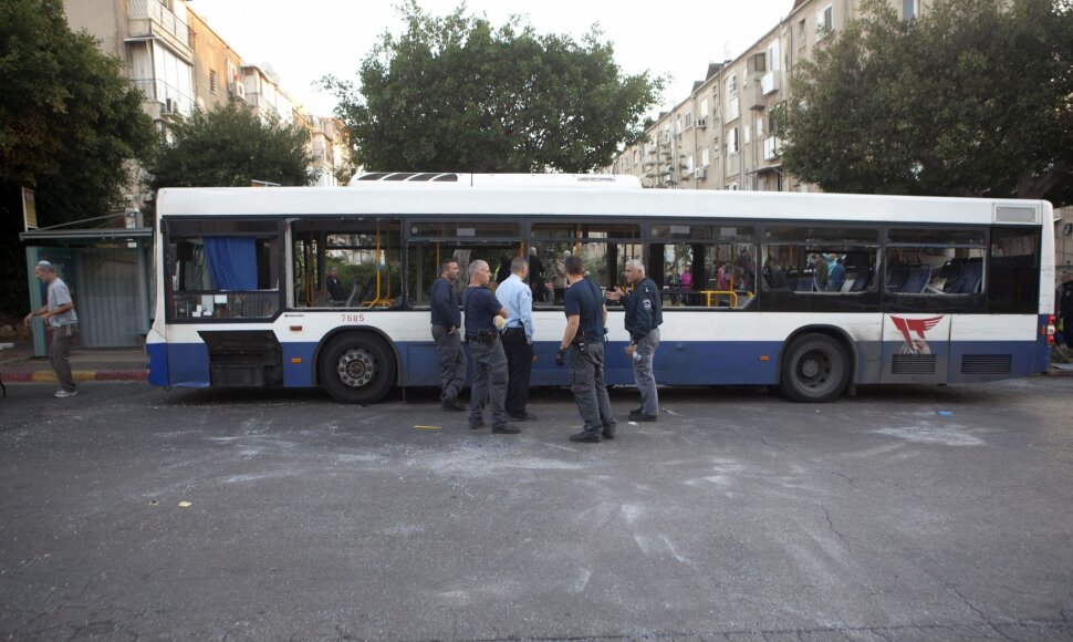 Autobusas, kuriame susprogdinta bomba
