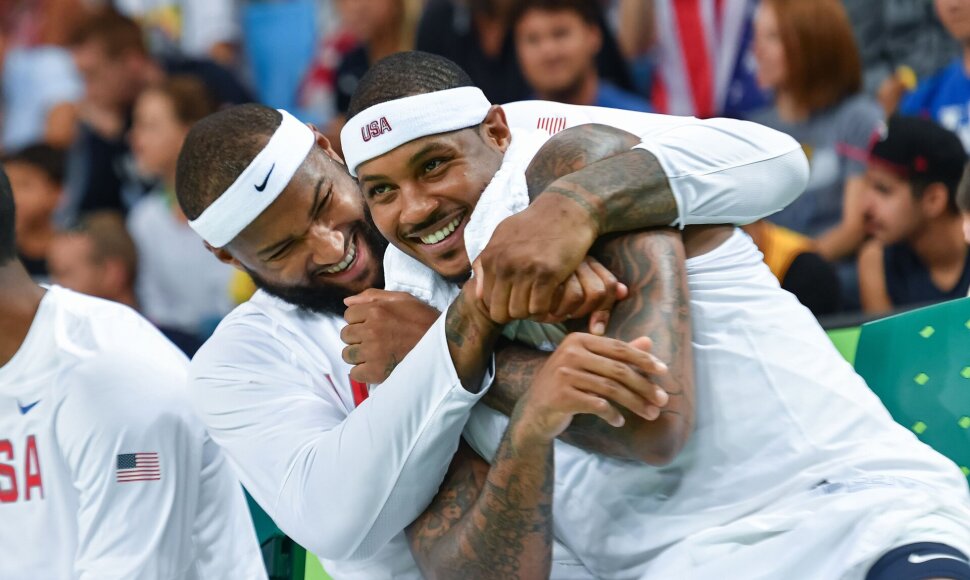 DeMarcusas Cousinsas ir Carmelo Anthony