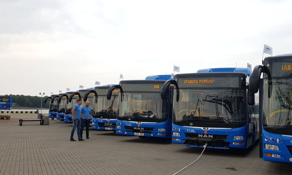 Klaipėdos gatvėmis riedės naujutėlaičiai autobusai