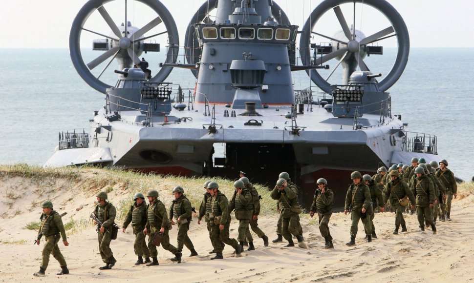 Rusijos kariškiai ir karinė technika Kaliningrado srityje