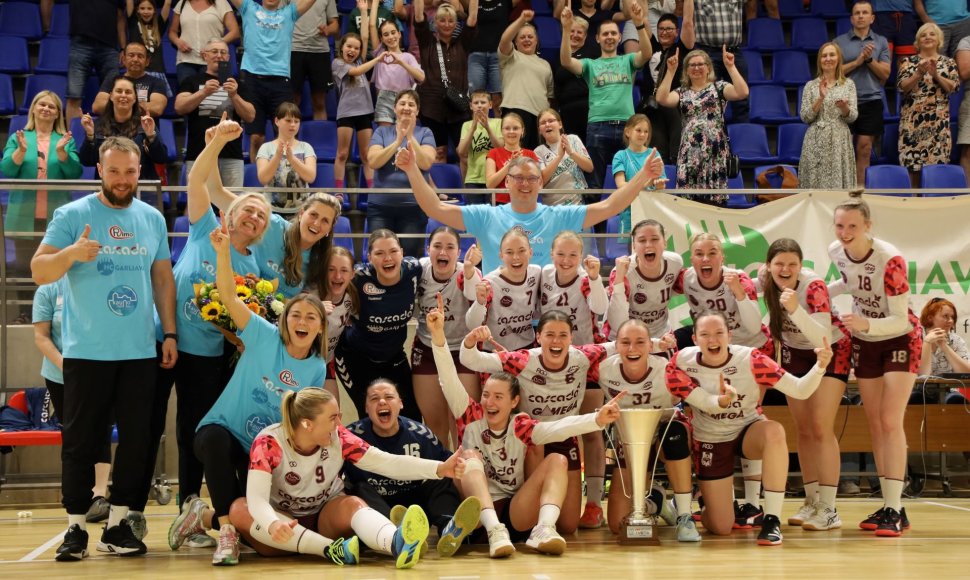 „Cascada-HC Garliava“ ranlkininkės  įveikė „Eglę“ serijoje 3:1.