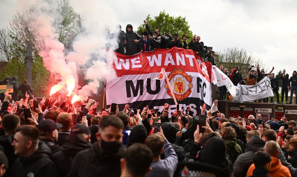 Protestuojantys „Manchester United“ sirgaliai