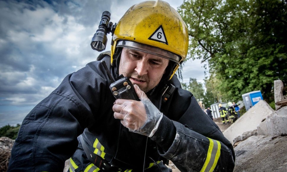 Vilniaus priešgaisrinės gelbėjimo valdybos 6-osios komandos pamainos vadas Jevgenij Iljin
