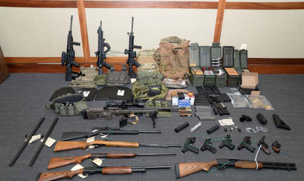 Ch.P.Hassono namuose rasta mažiausiai 15 šaunamųjų ginklų ir amunicijos