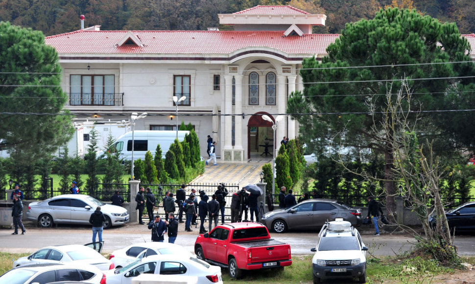 Žurnalisto J.Khashoggi palaikų ieškanti policija apžiūrėjo vilas Turkijos šiaurės vakaruose