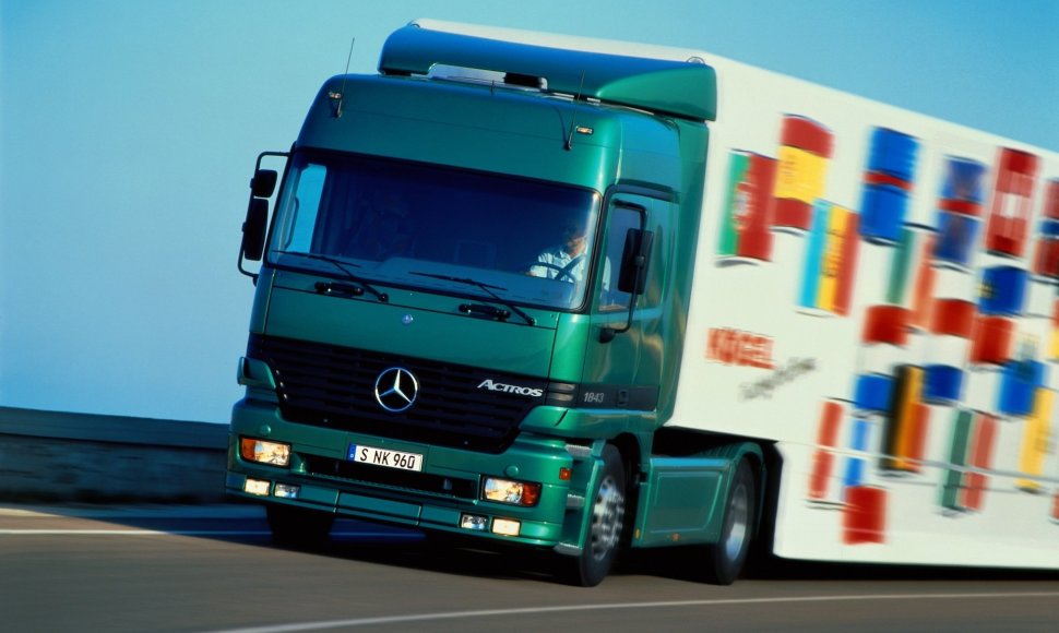 „Mercedes-Benz Actros“