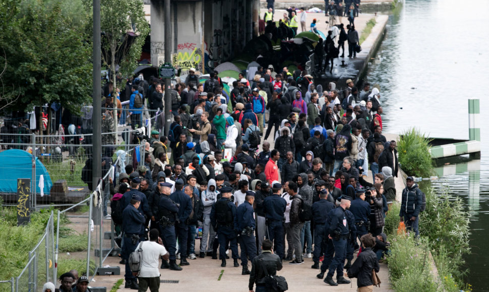 Migrantų stovyklos likvidavimas Paryžiuje