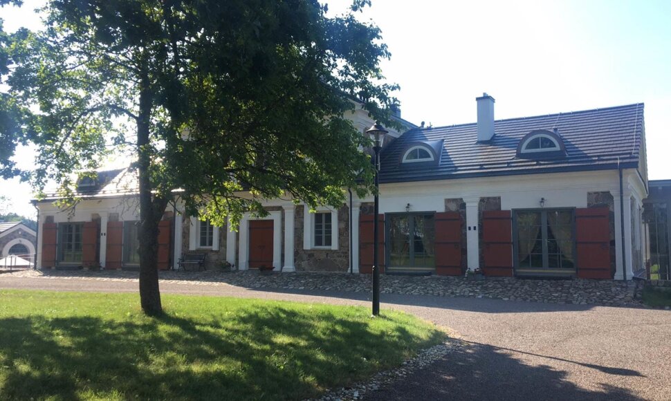 Paliesiaus dvare