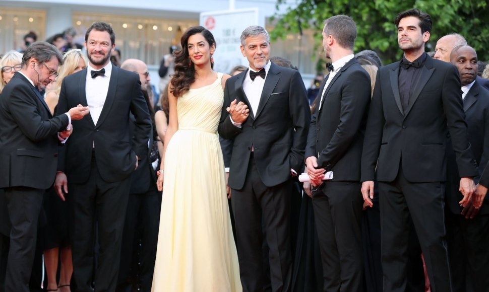 George'as Clooney su žmona Amal Clooney