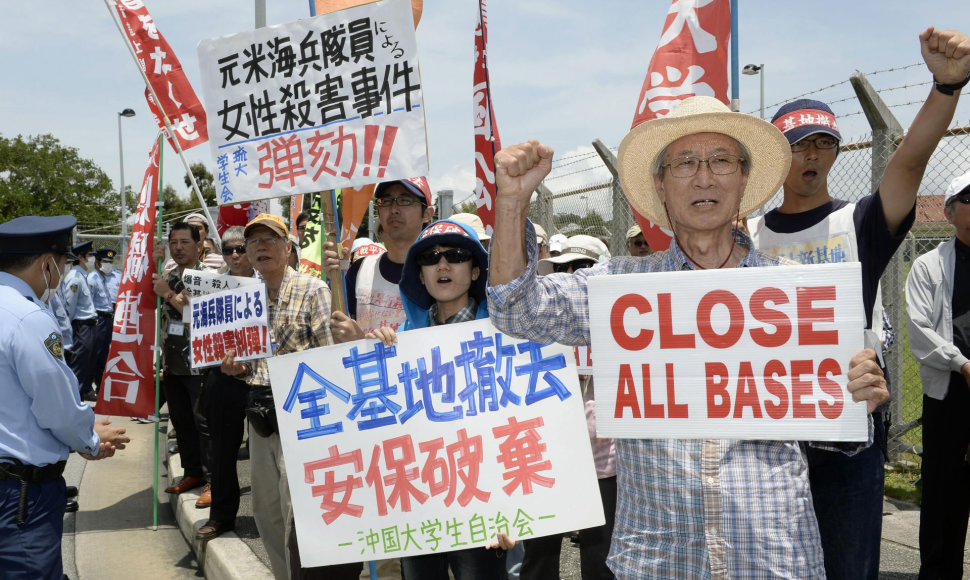 Protestai Okinavoje