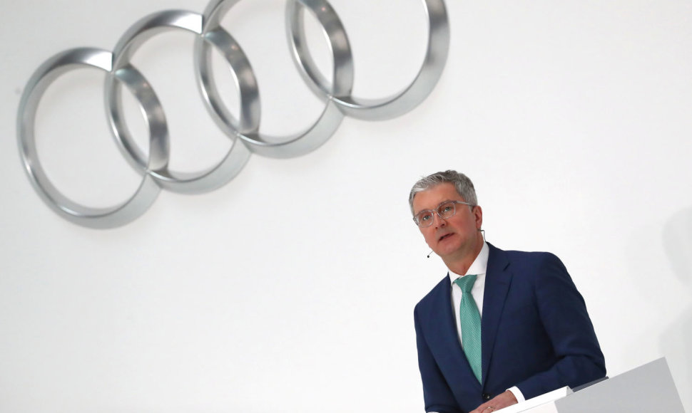 Rupertas Stadleris, vienas „Audi“ vadovų, buvo suimtas dėl dyzelgeito