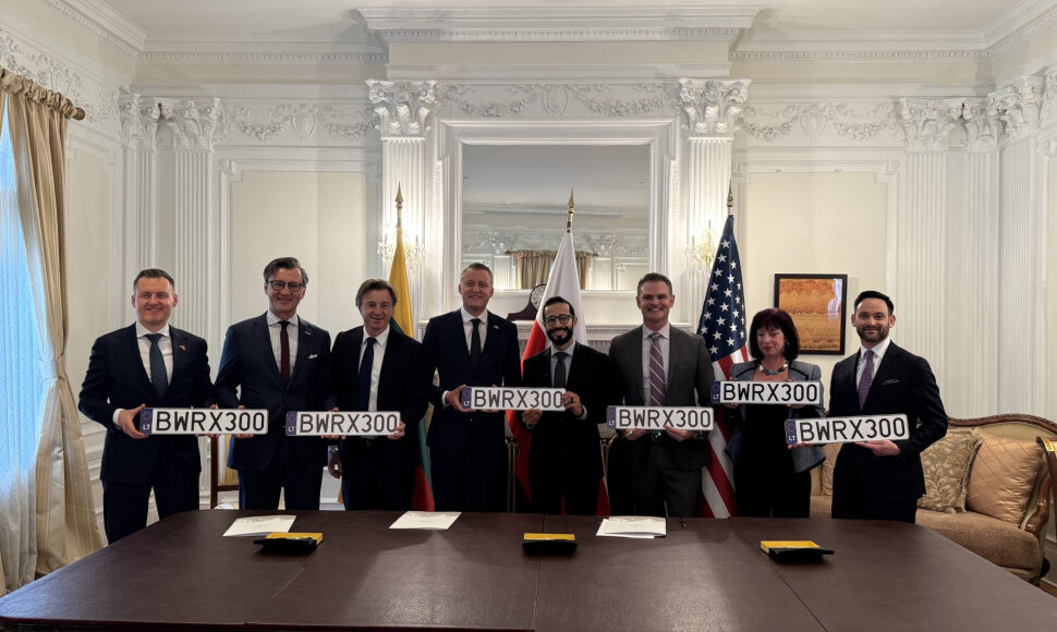 Pasira&scaron;ytas tri&scaron;alis memorandumas dėl mažųjų modulinių reaktorių galimybių vertinimo Lietuvoje / Energetikos ministerijos nuotr.