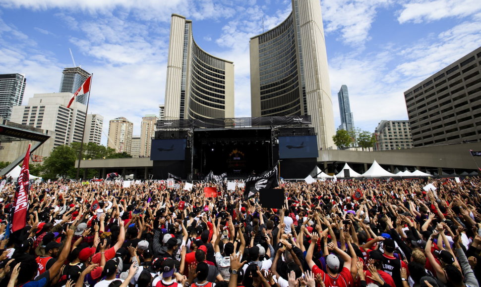 „Toronto Raptors“ sirgaliai šventė pergalę NBA 